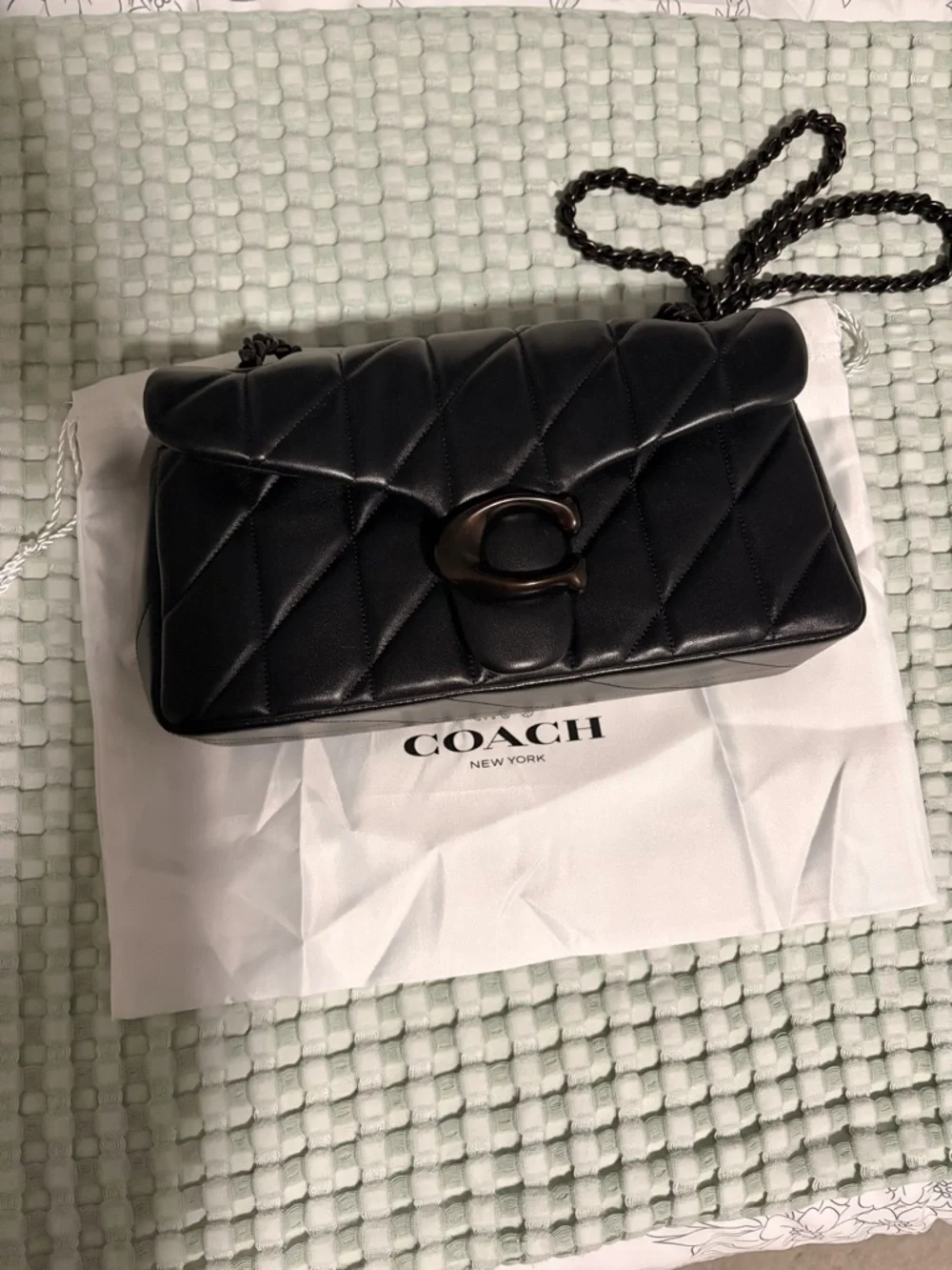 NWOT Coach Black Pewter Quilted Tabby 26 Leather Shoulder Bag - Picture 2 of 9